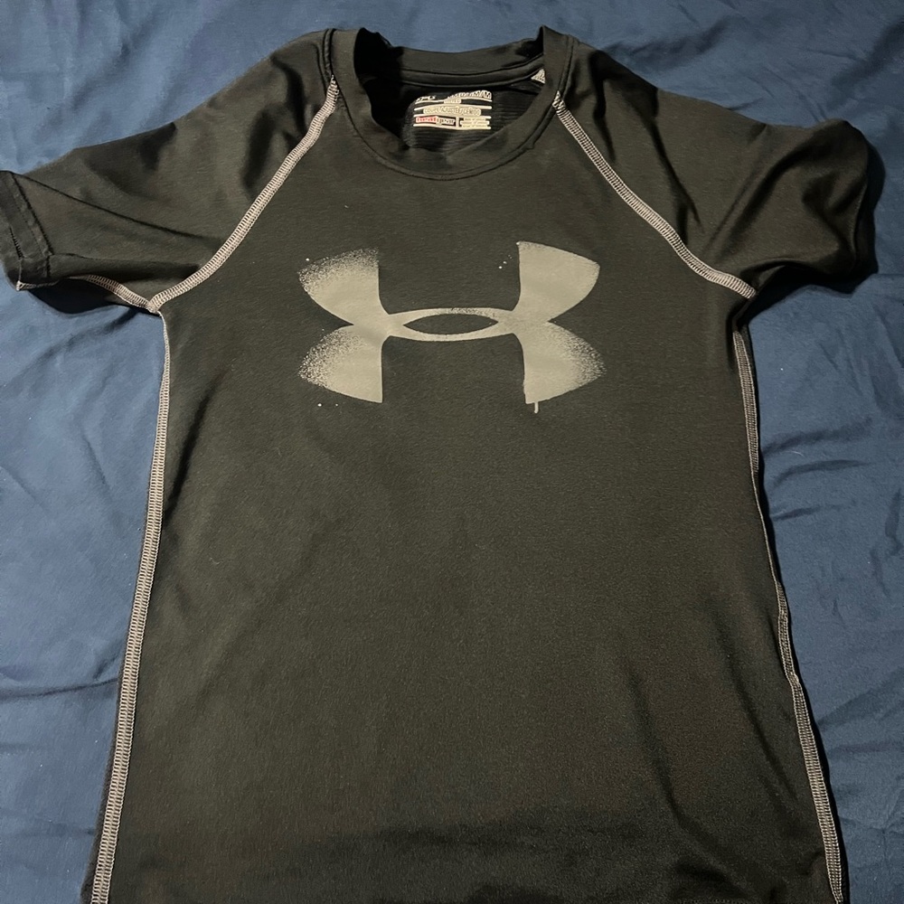 Under Armour Black Athletic T-Shirt